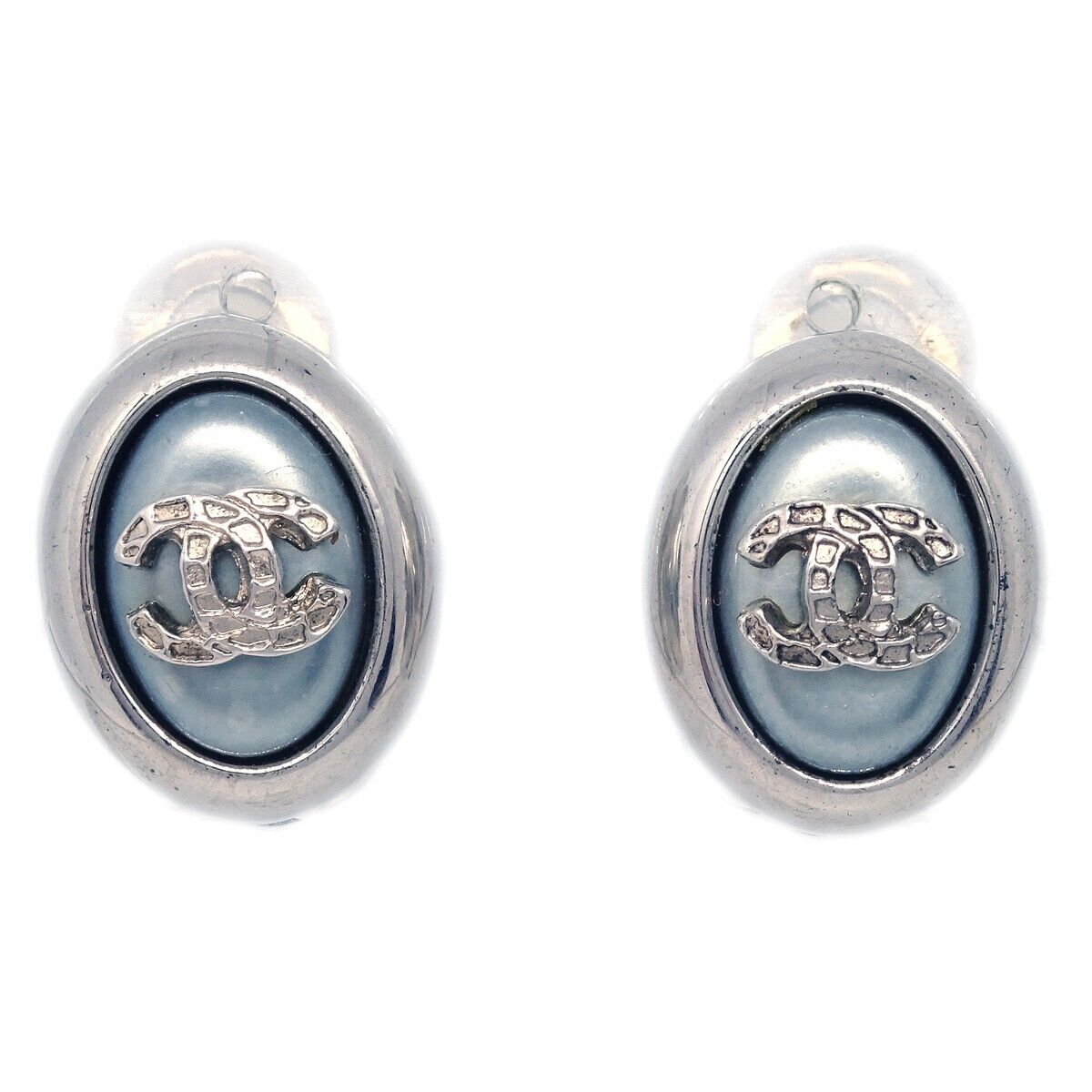 Chanel Oval Earrings Clip-On Artificial