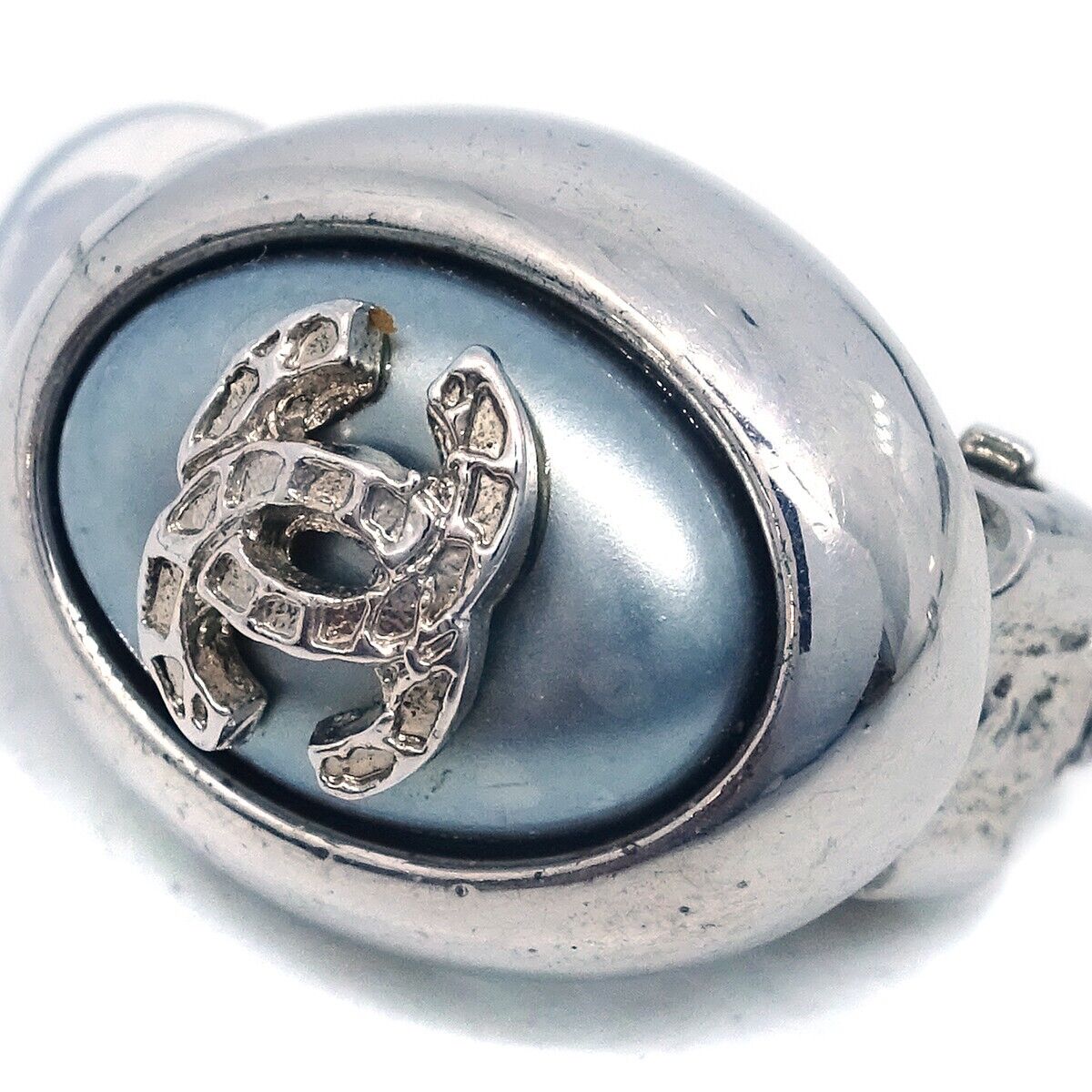 Chanel Oval Earrings Clip-On Artificial