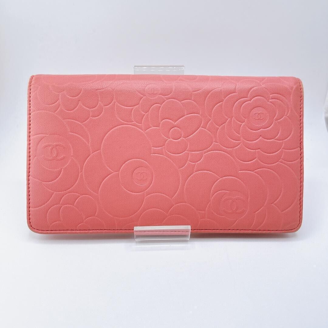 Chanel Camellia Fold Wallet In Pink