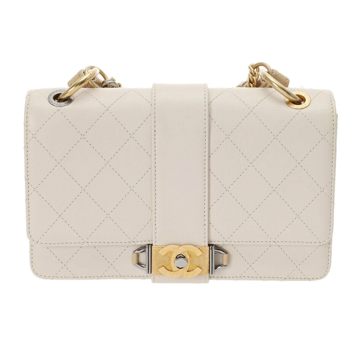 Chanel Matrasse White/Blanc Shoulder Bag