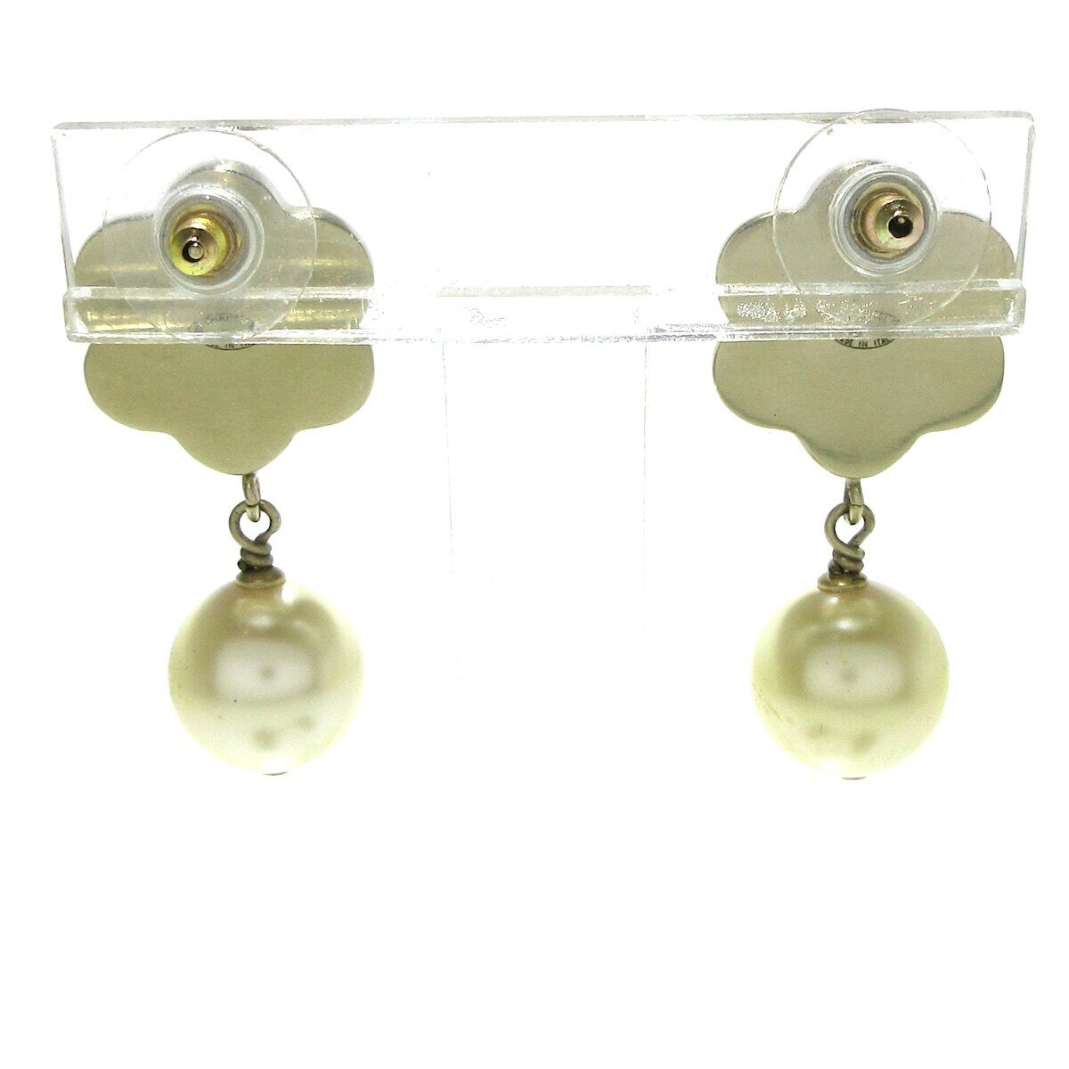Chanel - Gold Cream Hardware Fake