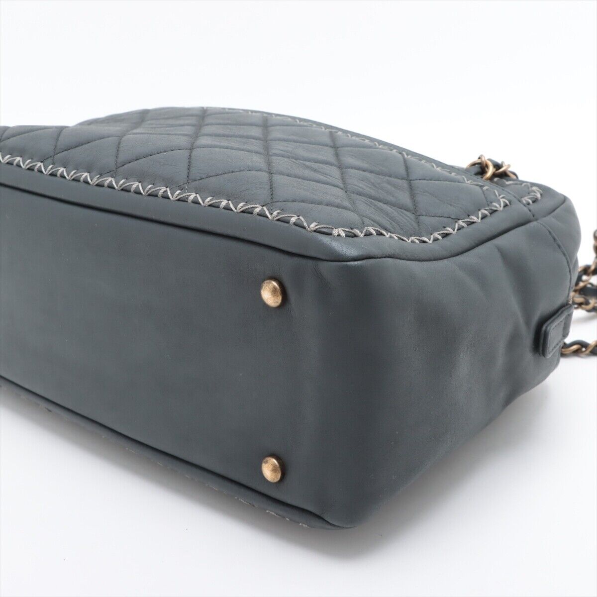Chanel Matelasse Leather Chain Shoulder