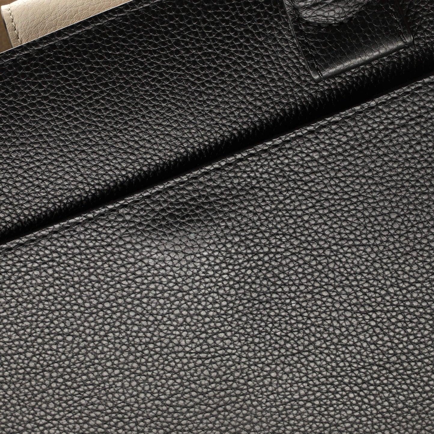 Chanel Neo Executive Tote Grained