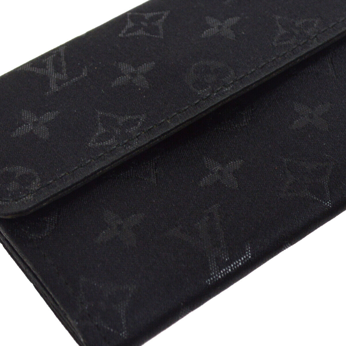 Louis Vuitton Porto Monet Satin Card
