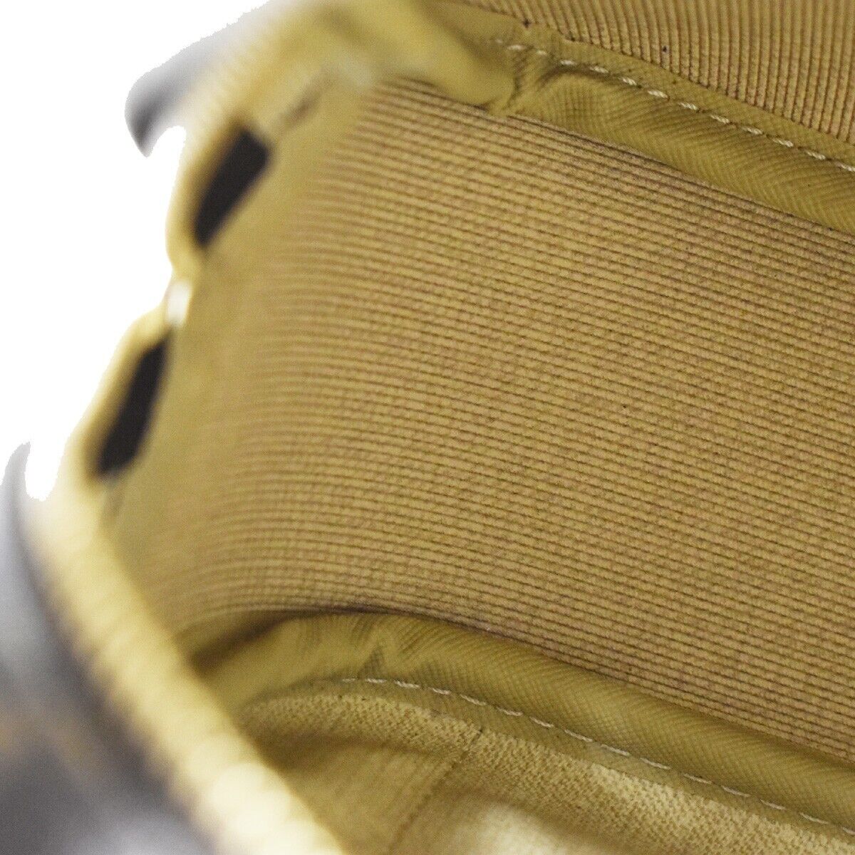 Louis Vuitton Reporter Pm Crossbody