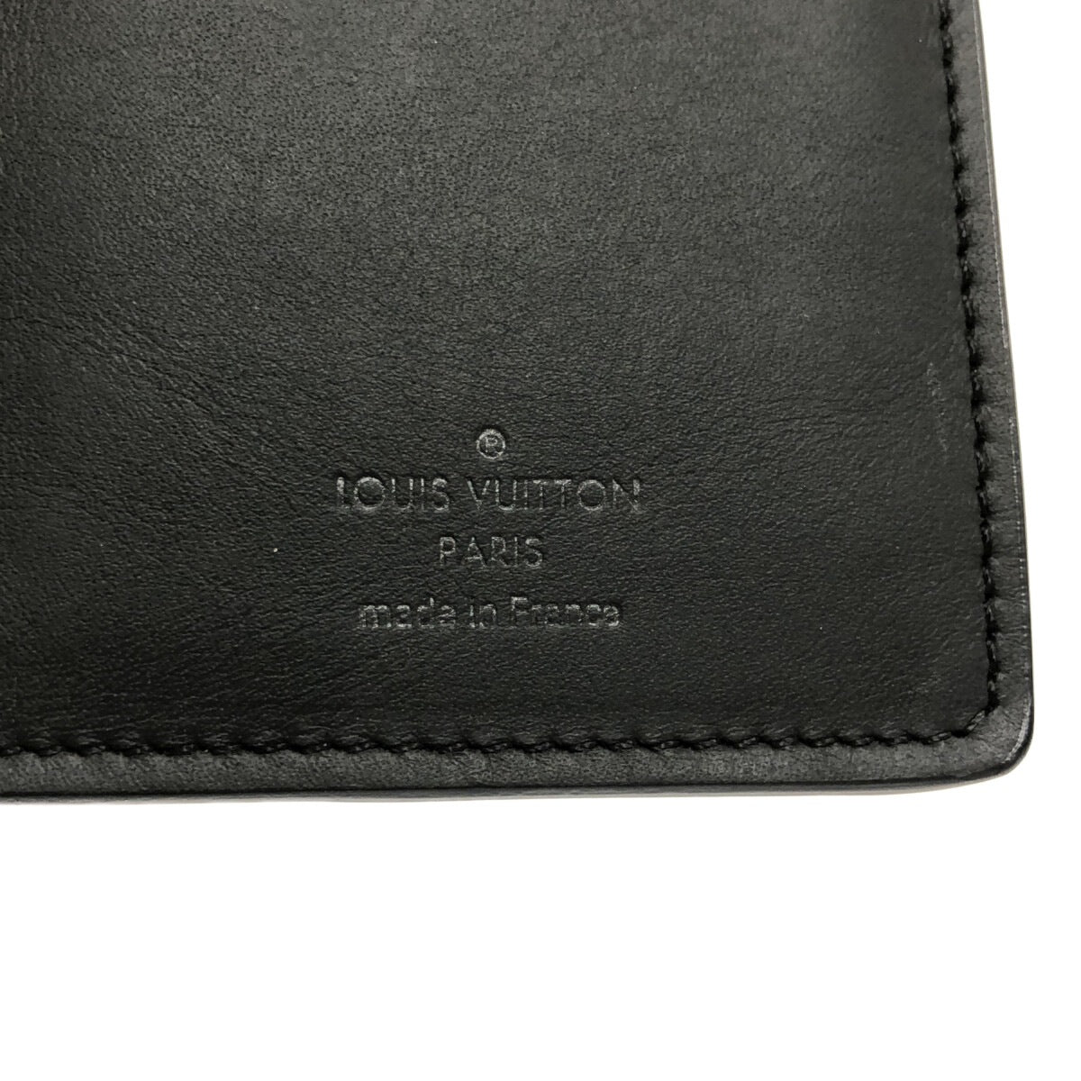 Louis Vuitton Portefeuille Brazza Shadow