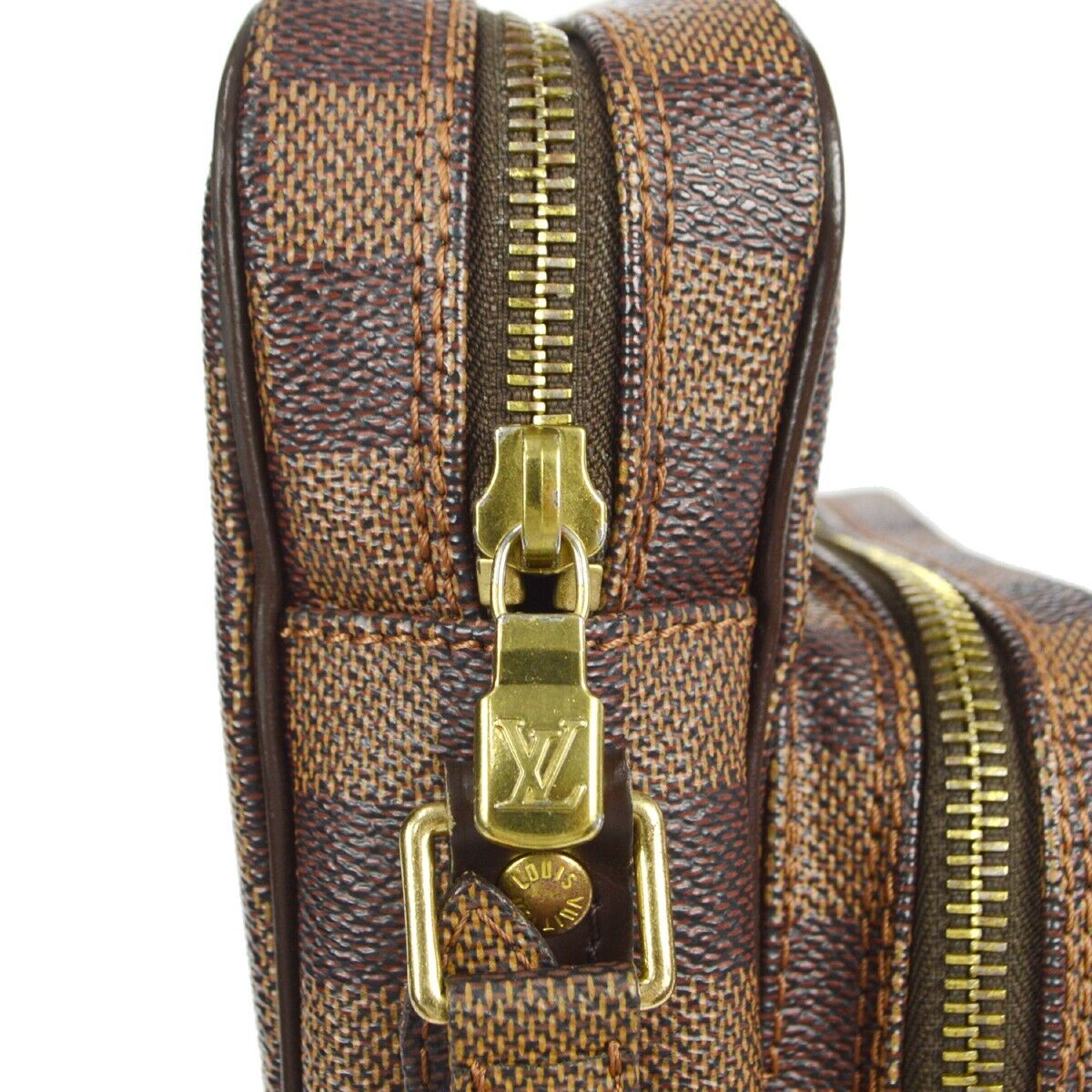 Louis Vuitton  Crossbody Shoulder