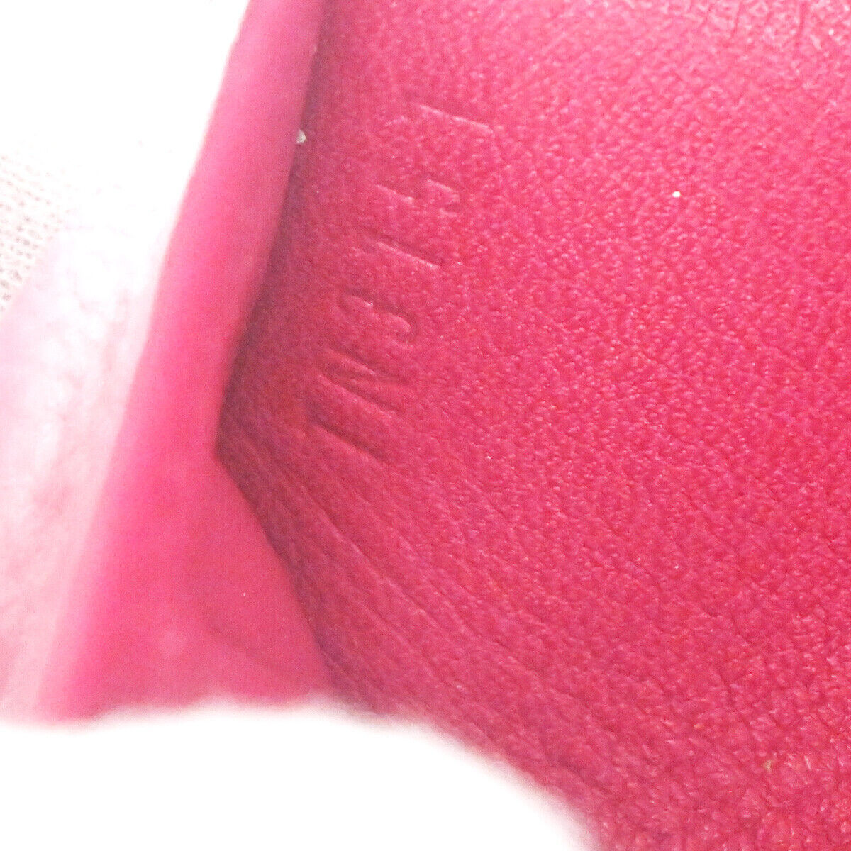 Louis Vuitton Portefeuille Amelia Long