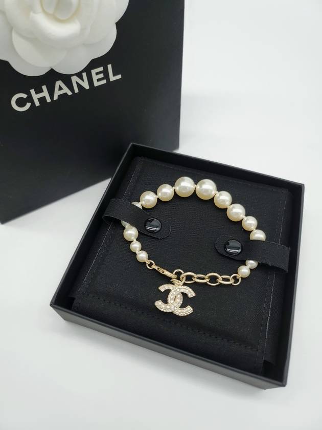 Crystal CC Logo Pearl Bracelet White Chanel