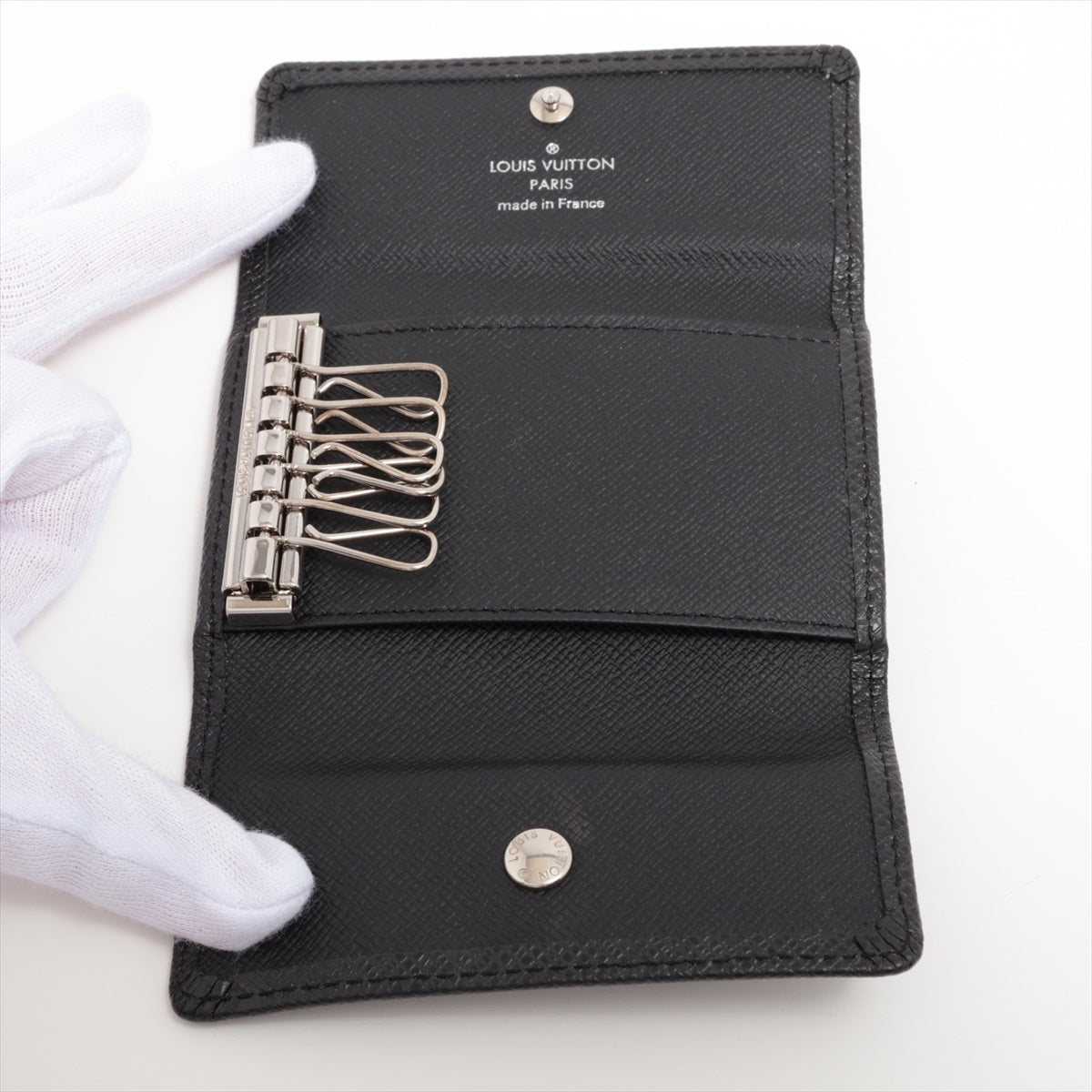 Louis Vuitton Taiga Multicle 6 M30500 Noir Keycase