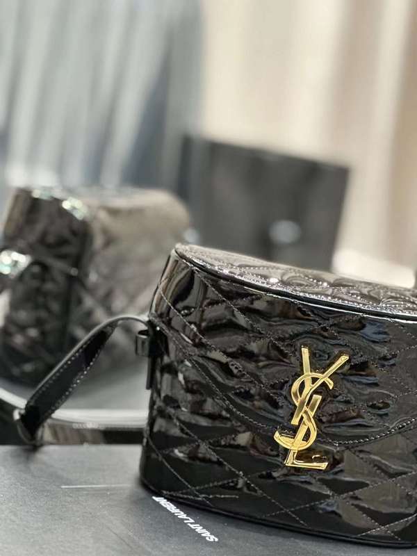 Yves Saint Laurent - Bags - The Wells Bags  542