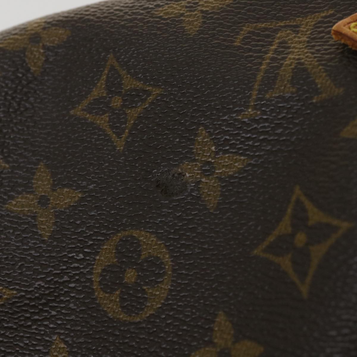 LOUIS VUITTON Monogram Saumur 35 Shoulder Bag M42254 LV Auth B101
