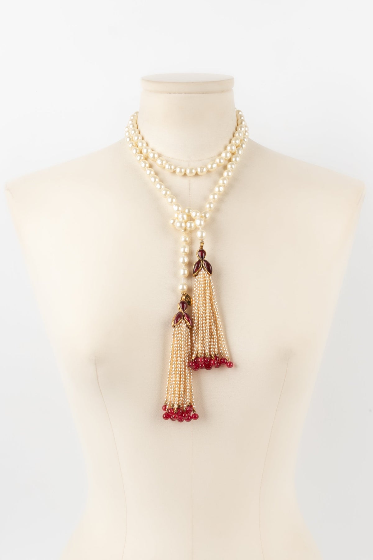 Collier cravate Chanel 1983
