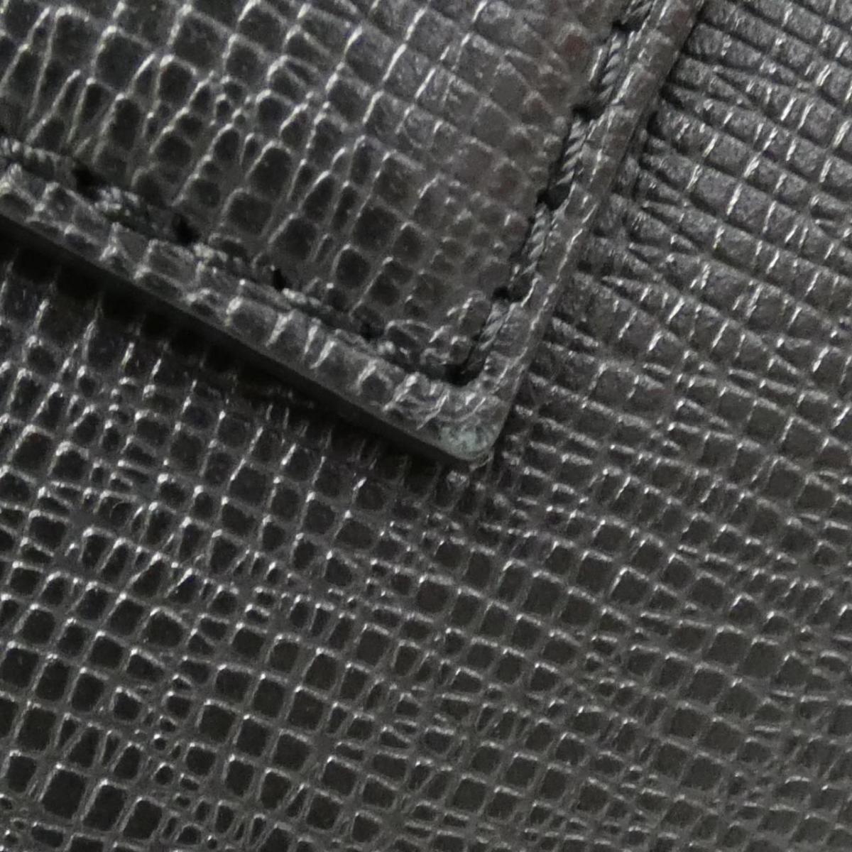 Louis Vuitton Taiga Vertical Tote M30811 Bag