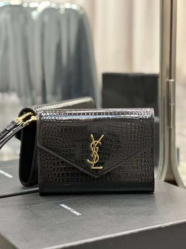 Yves Saint Laurent - Bags - The Wells Bags  600