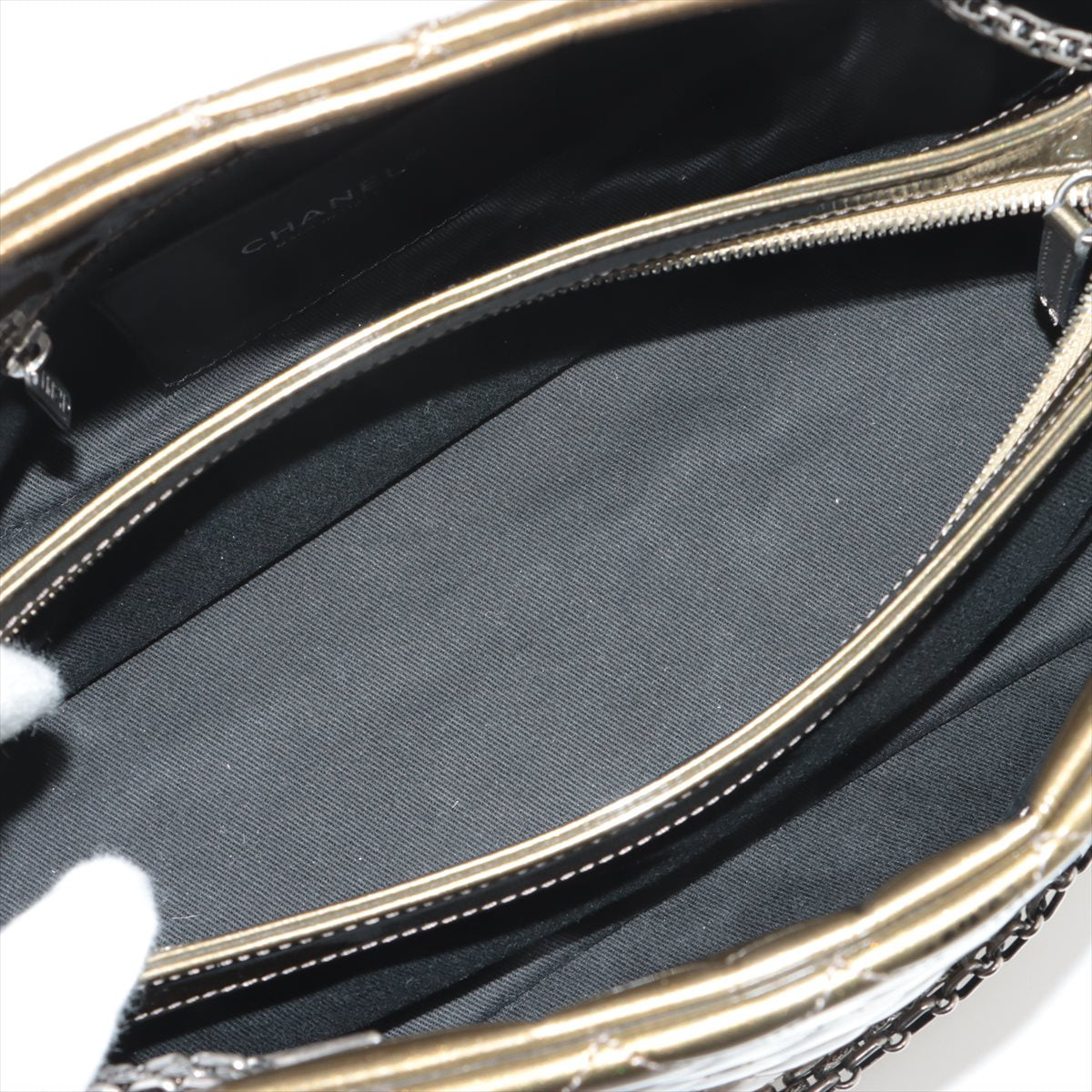Chanel Matrasse Patent Leather Balling Bag G Gummetal Gold  15th