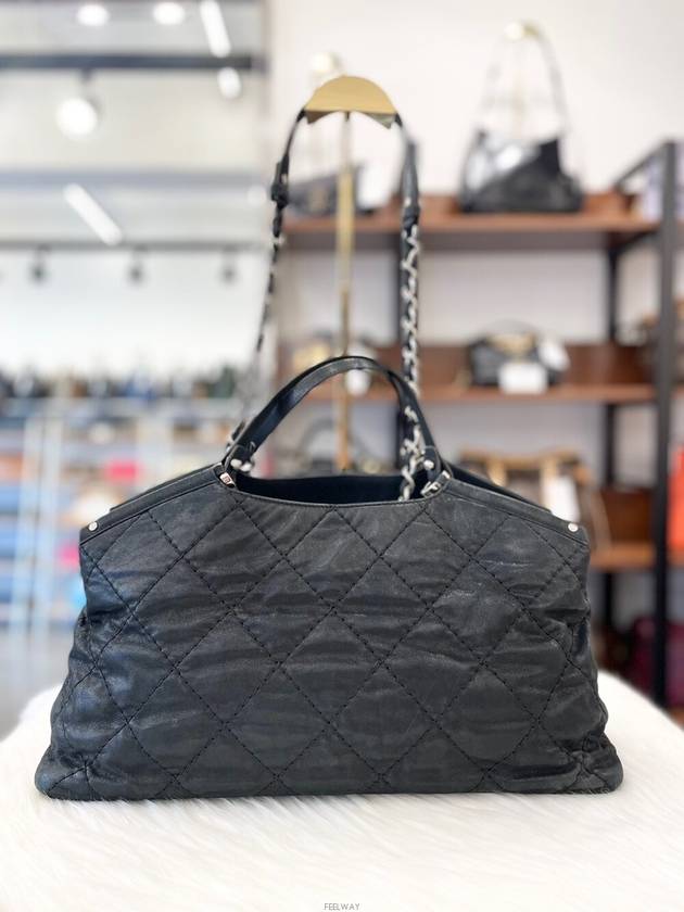 Daol Sangin Branch COCO logo quilted tote and shoulder bag 16th A67041 Status A Chanel