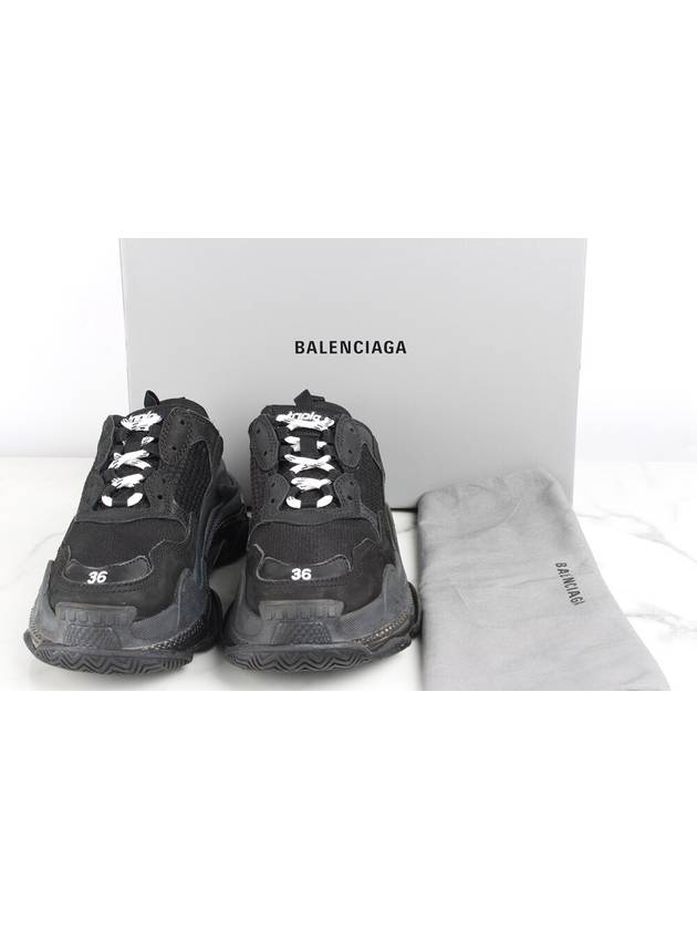 Luxury Balenciaga  Triple S sneakers 36 230