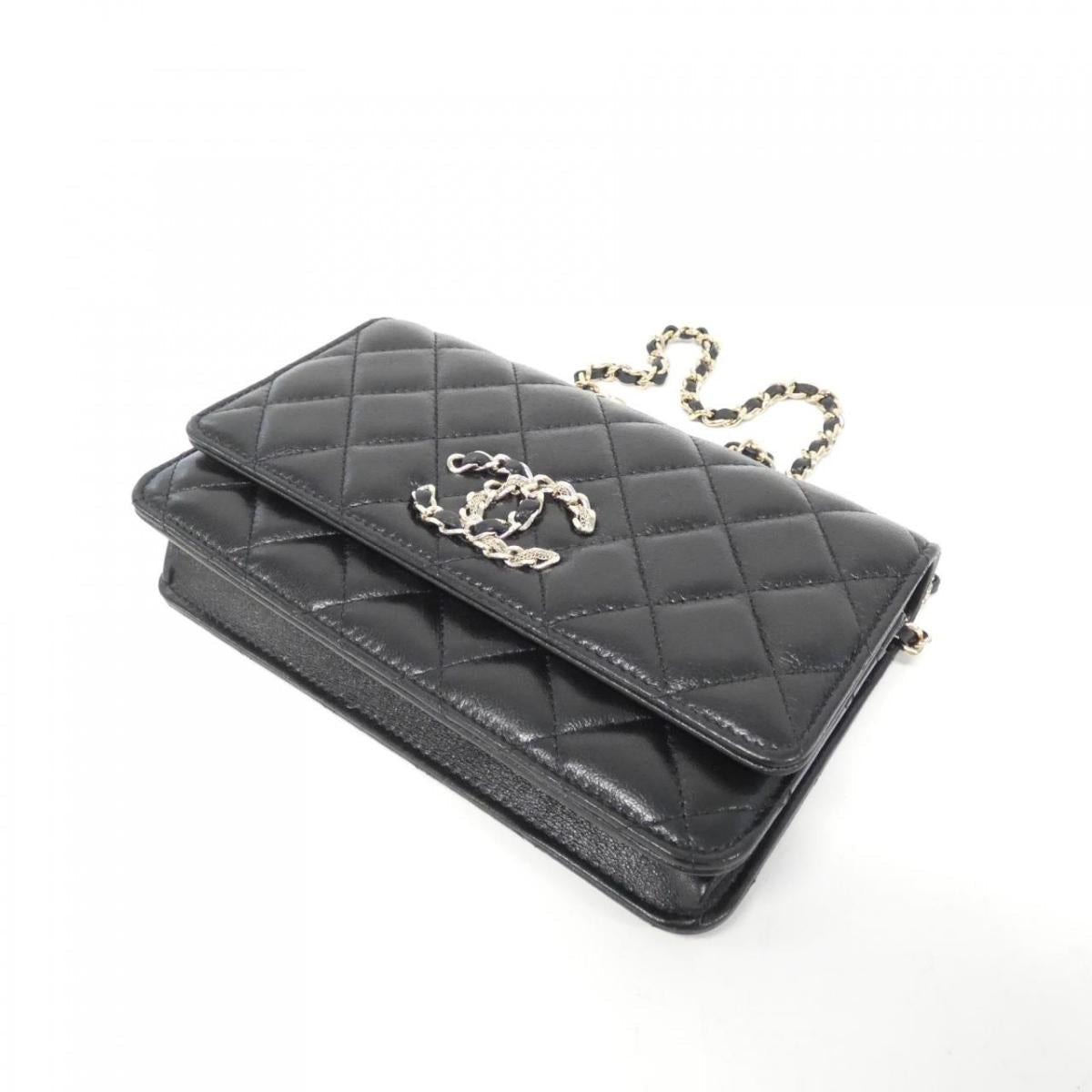 Chanel AP1794 Chain Wallet