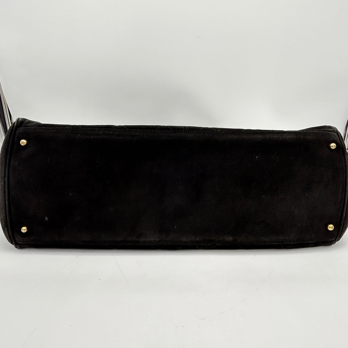 Chanel Supermodel XL Suede YVEAE424