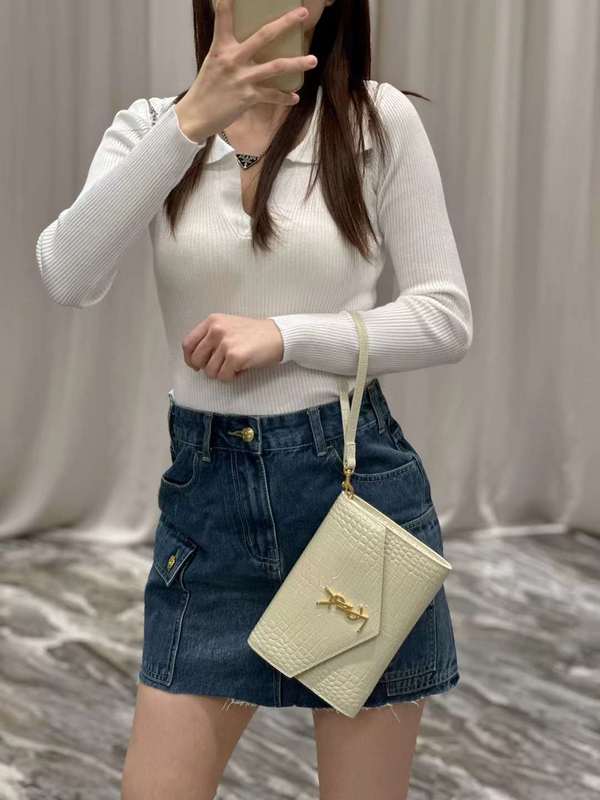 Yves Saint Laurent - Bags - The Wells Bags  600