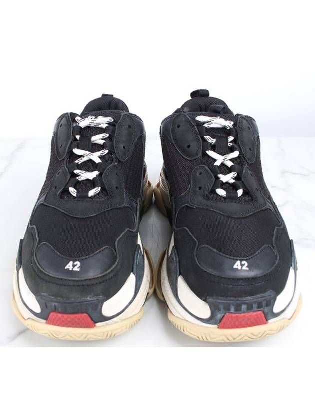 Luxury Balenciaga  Triple S black red sneakers 41 5 265