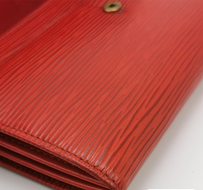 Preloved Louis Vuitton (LV)  Wallet 1995year red 24062178756620