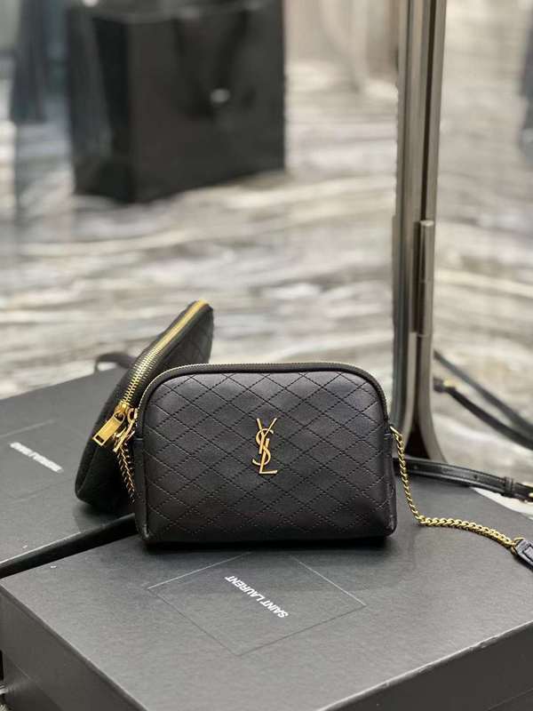 Yves Saint Laurent - Bags - The Wells Bags  590