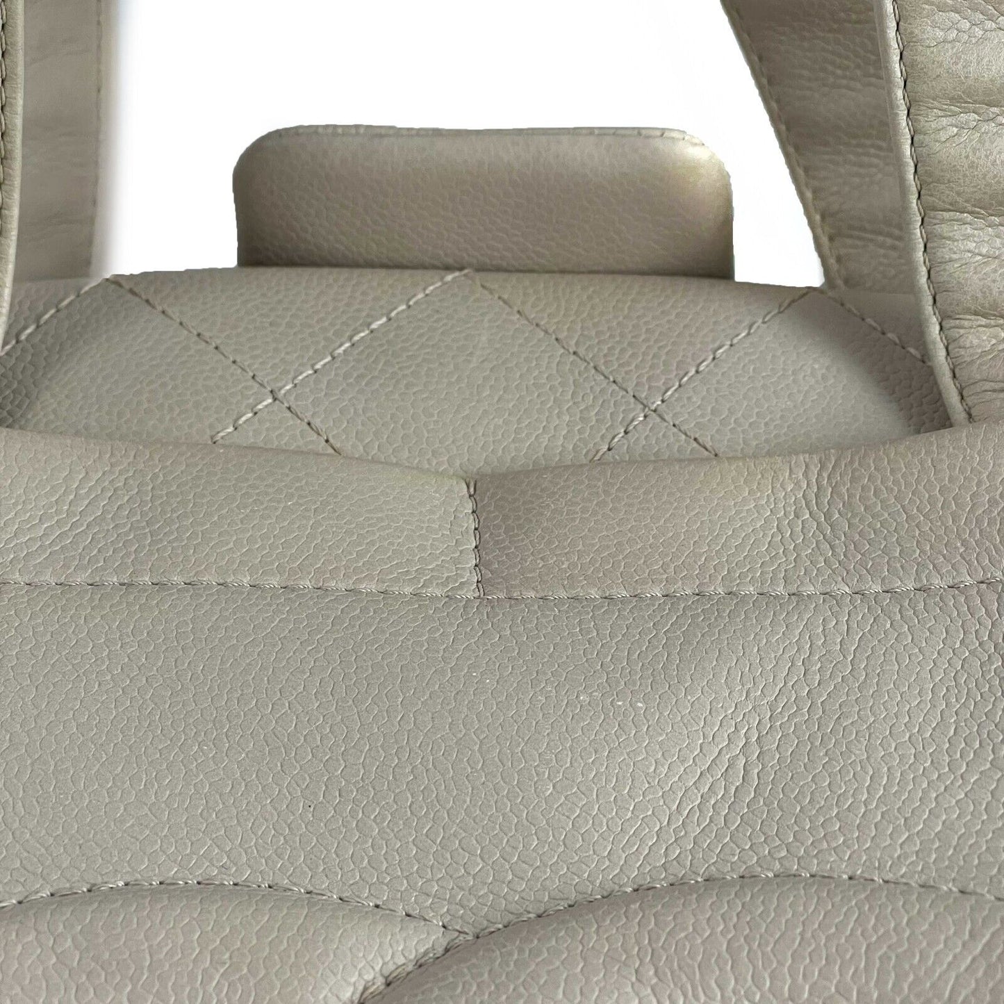 CHANEL Ultimate Executive Tote Medium