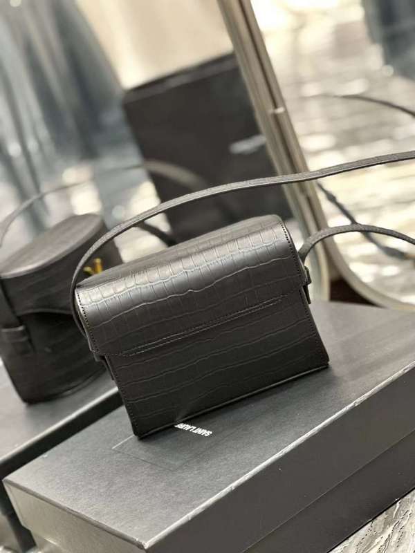 Yves Saint Laurent - Bags - The Wells Bags  627