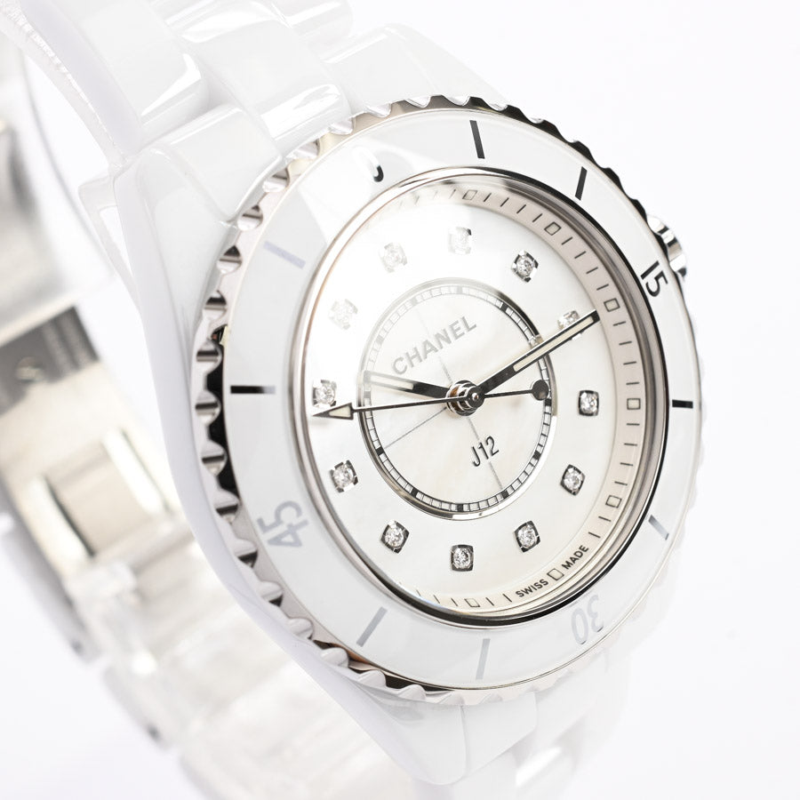 Chanel J12 33mm Watch H5704 White S