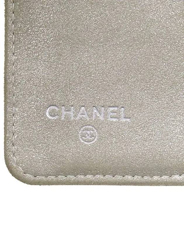 silver long wallet Chanel