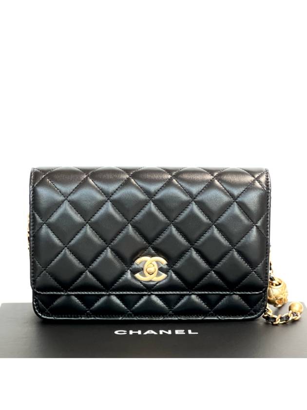 Wallet On Chain Crossbody Bag Lambskin Gold Black Chanel