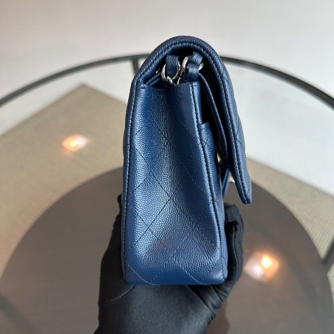 *Brand New* Caviar Medium Quilted Dark Blue SHW No 24