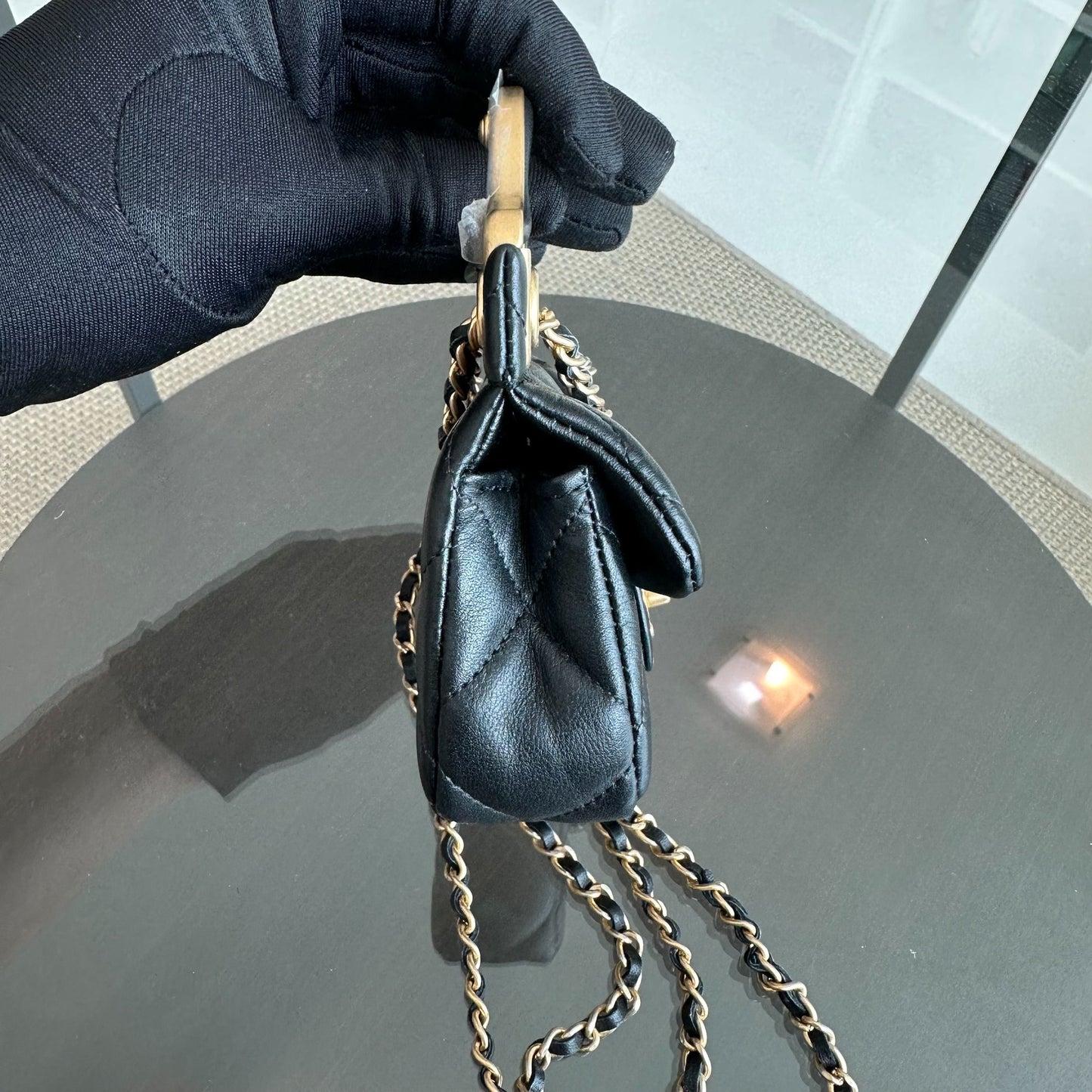 *Brand New* Flap Lambskin Cardholder with Chain 21A Black GHW No 31