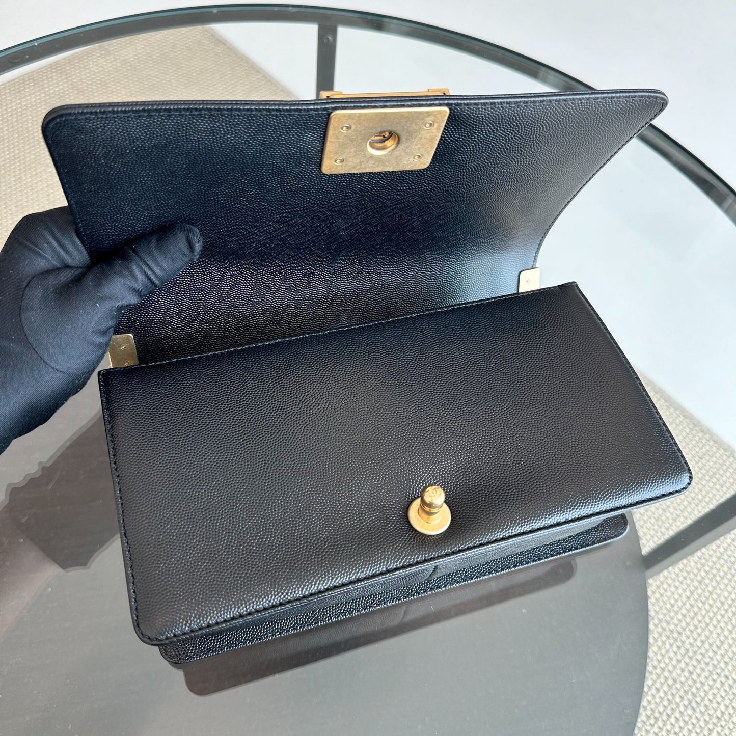 *Brand New, Full Set, Receipt* Caviar Old Medium 25CM Quilted Calfskin Leboy Black GHW No 28