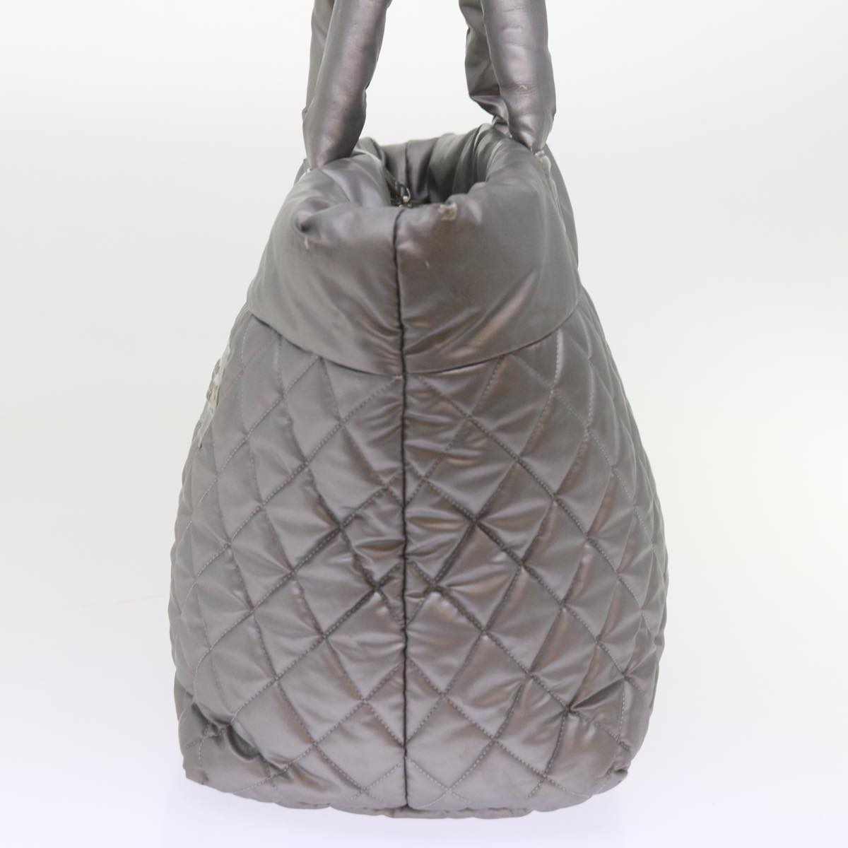 Top Quality Chanel Cococoon Hand Bag Patent leather Silver CC Auth bs10169