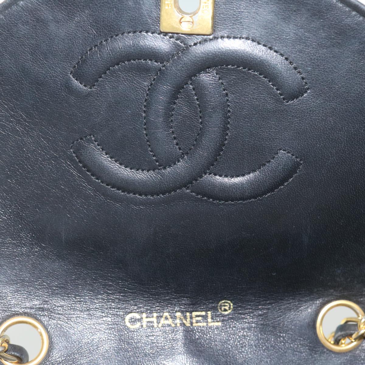 Top Quality Chanel Matelasse Chain Shoulder Bag Lamb Skin Black White CC Auth bs10325