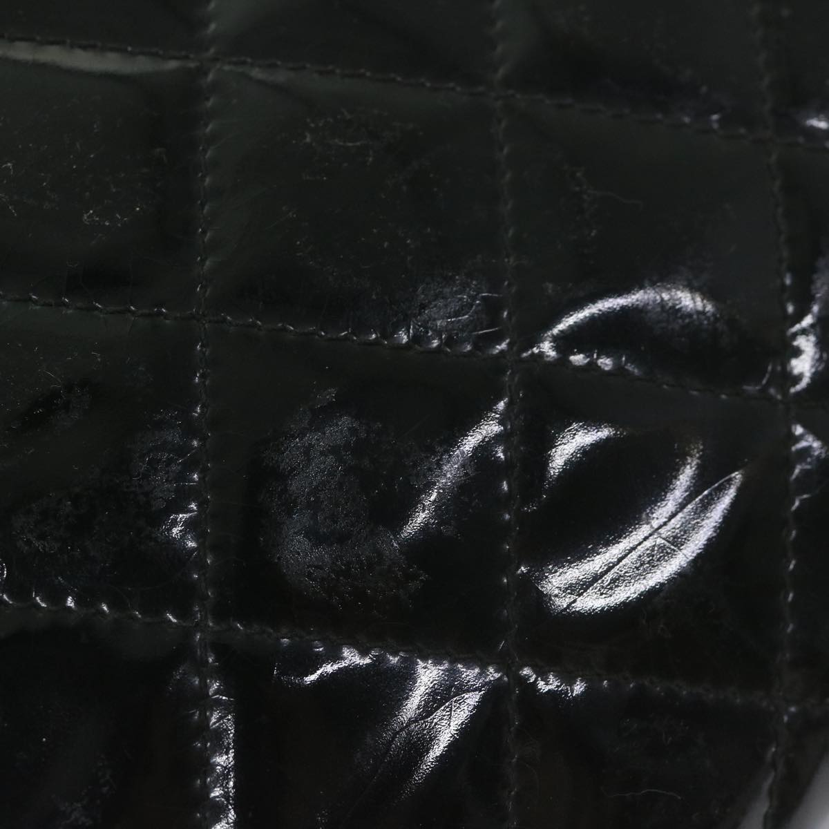 CHANEL Matelasse Chain Shoulder Bag Patent leather Black CC Auth bs10520