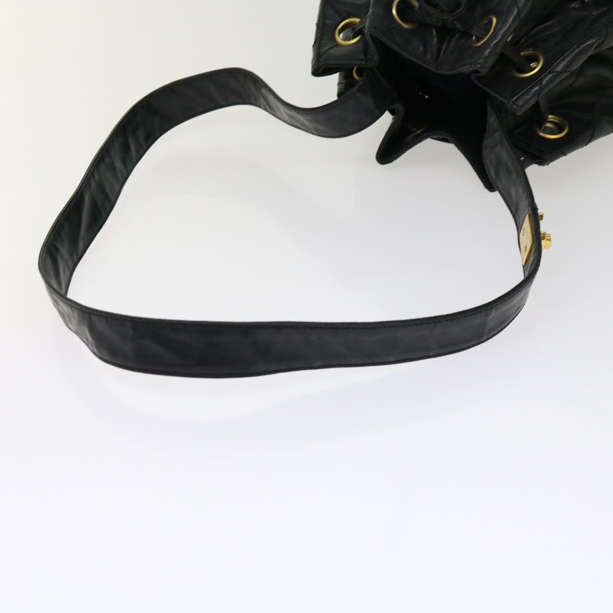 Top Quality Chanel Matelasse Shoulder Bag Patent leather Black CC Auth bs10560