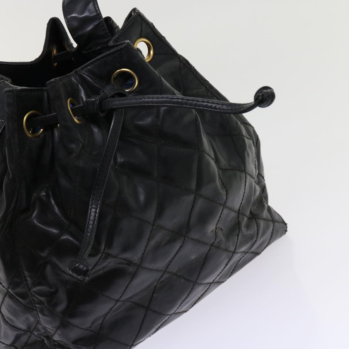 Top Quality Chanel Matelasse Shoulder Bag Patent leather Black CC Auth bs10560