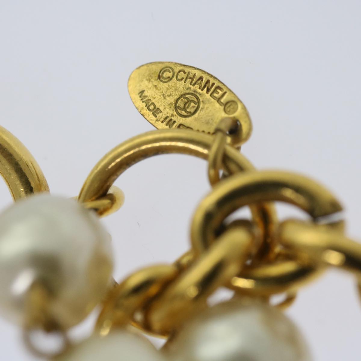Top Quality Chanel Necklace Gold Tone CC Auth bs10911