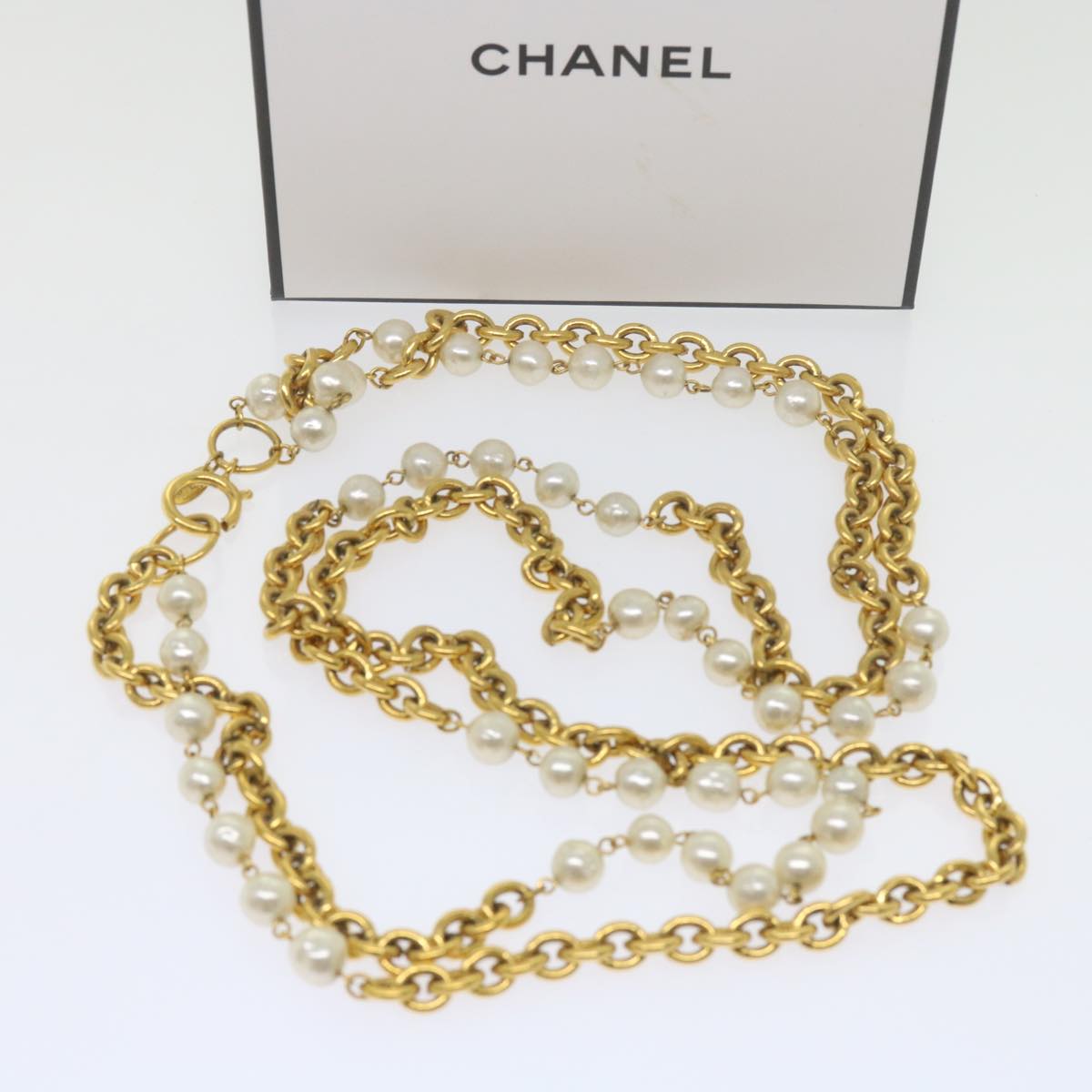 Top Quality Chanel Necklace Gold Tone CC Auth bs10911