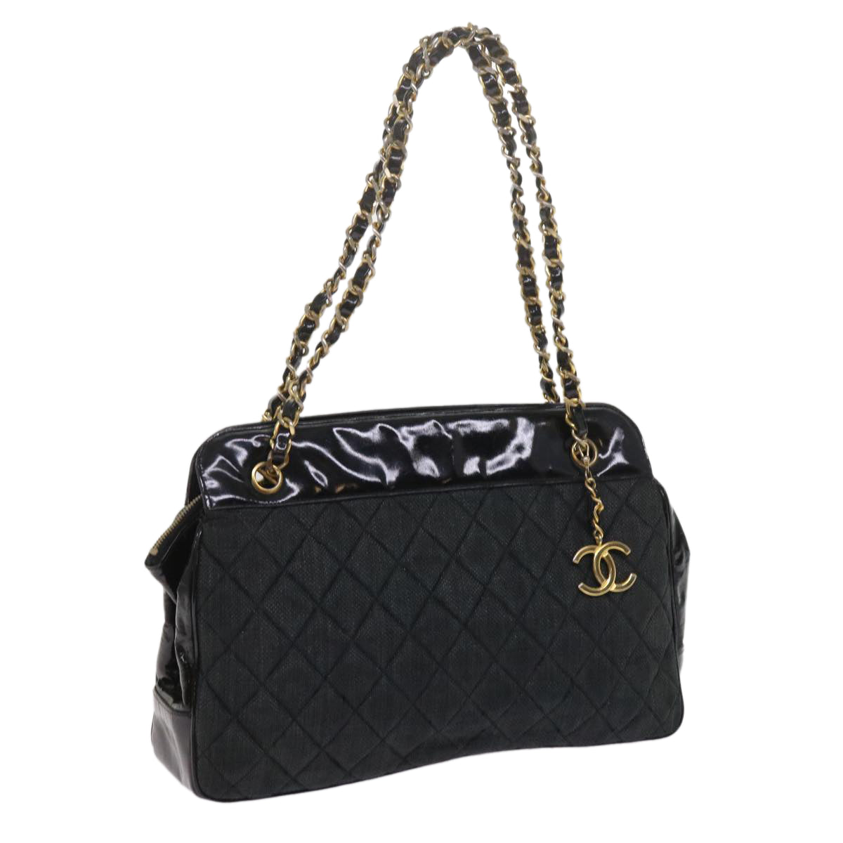 CHANEL Matelasse Chain Shoulder Bag Patent leather Black CC Auth bs11080