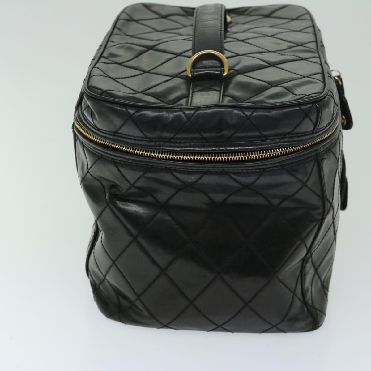 CHANEL Vanity Cosmetic Pouch Patent leather 2way Black CC Auth bs11283