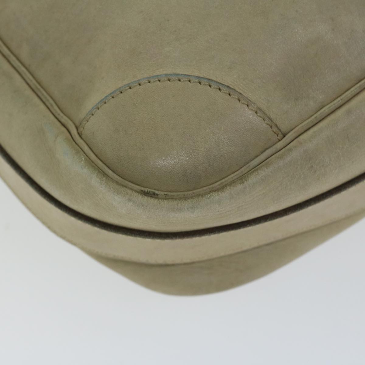 CHANEL Shoulder Bag Leather Beige CC Auth bs12353