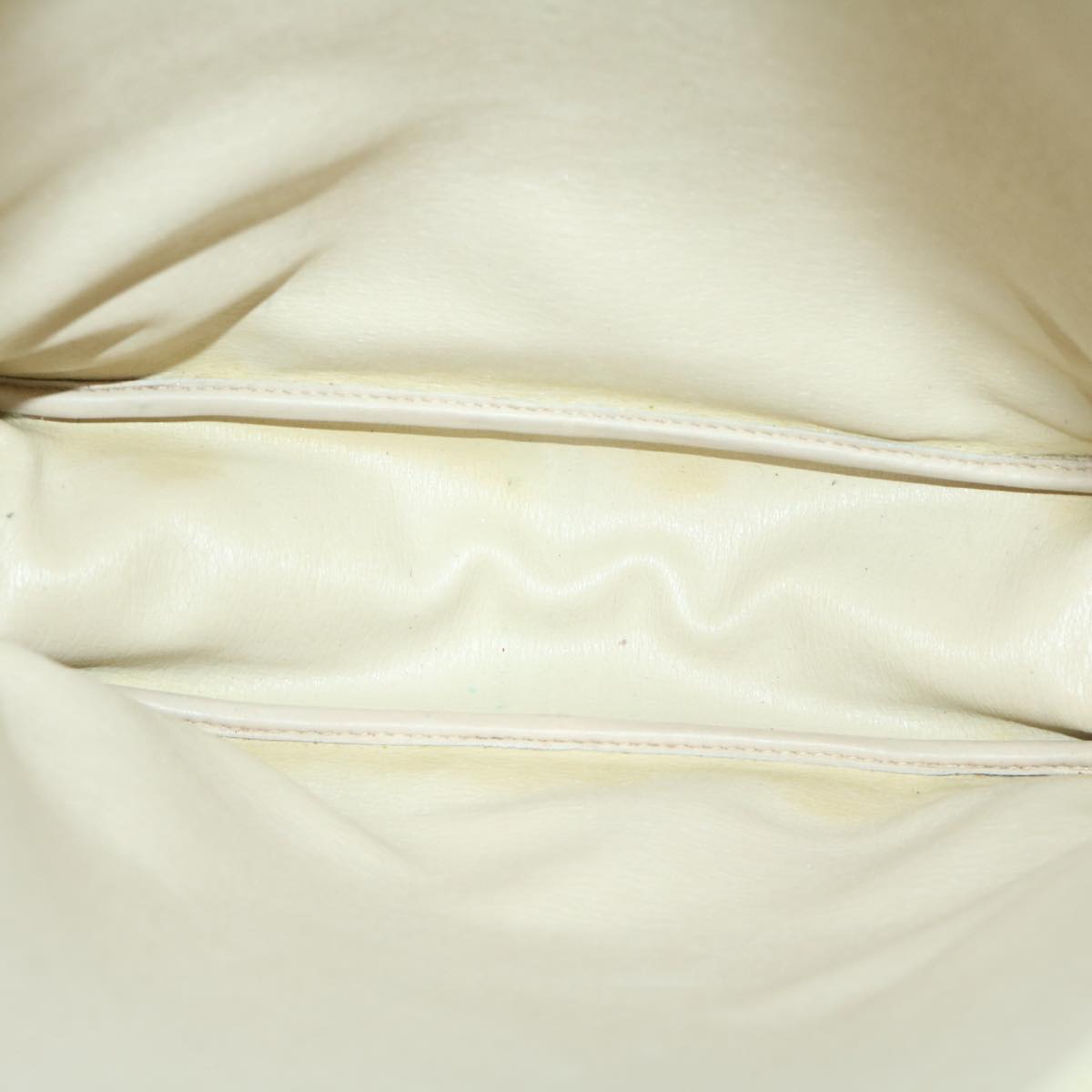 CHANEL Shoulder Bag Leather Beige CC Auth bs12353