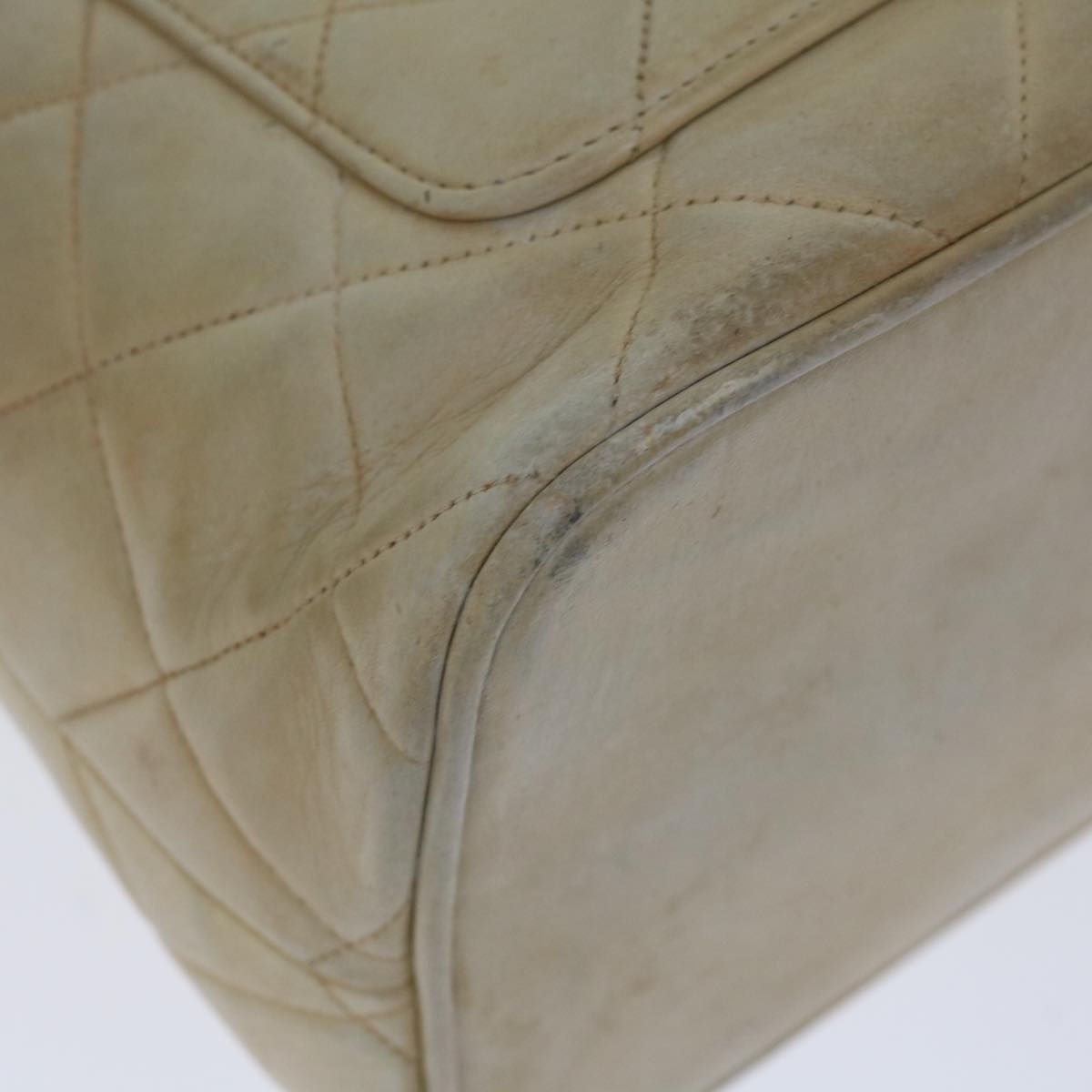 CHANEL Tote Bag Lamb Skin Beige CC Auth bs12535