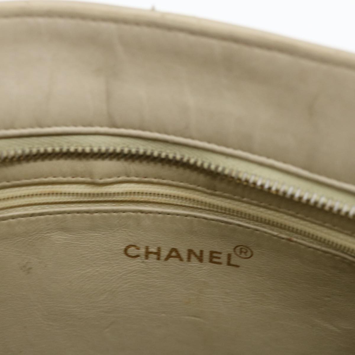 CHANEL Tote Bag Lamb Skin Beige CC Auth bs12535