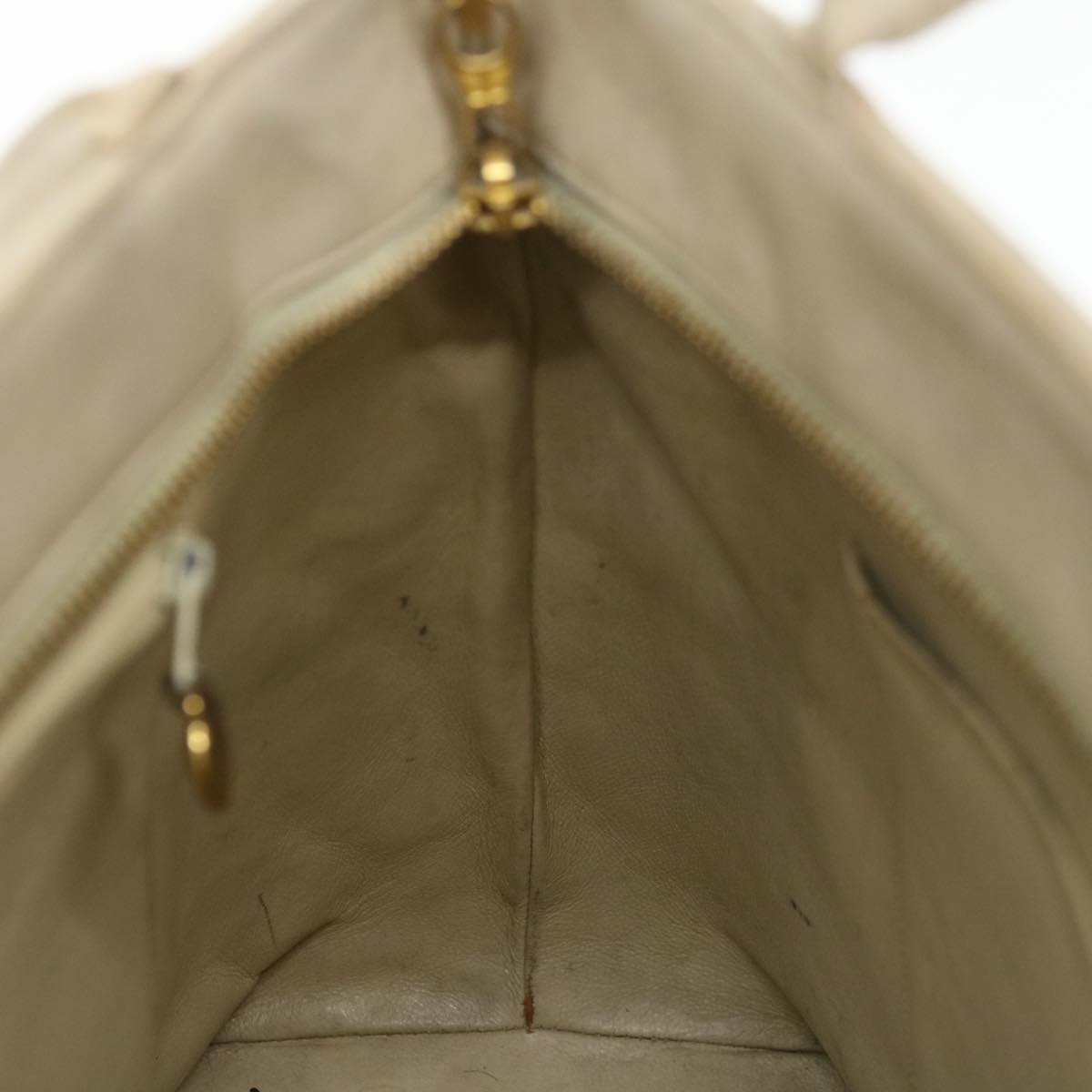 CHANEL Tote Bag Lamb Skin Beige CC Auth bs12535